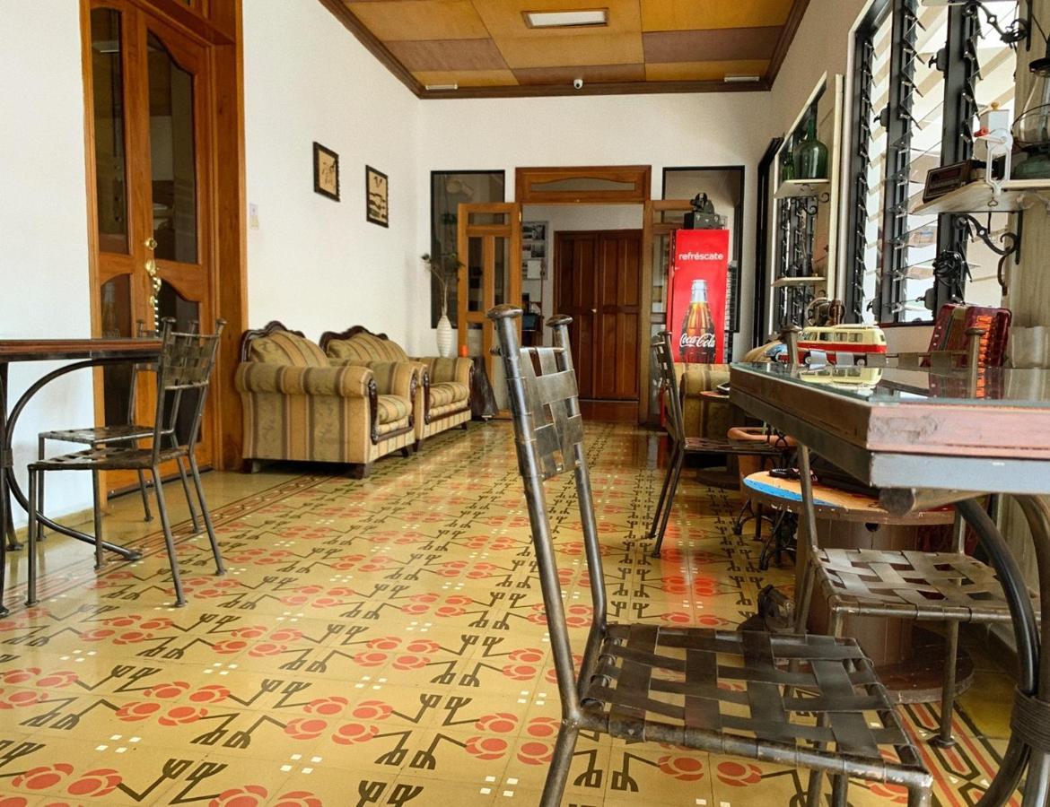 Hostal Las Puertas Santa Ana Kültér fotó