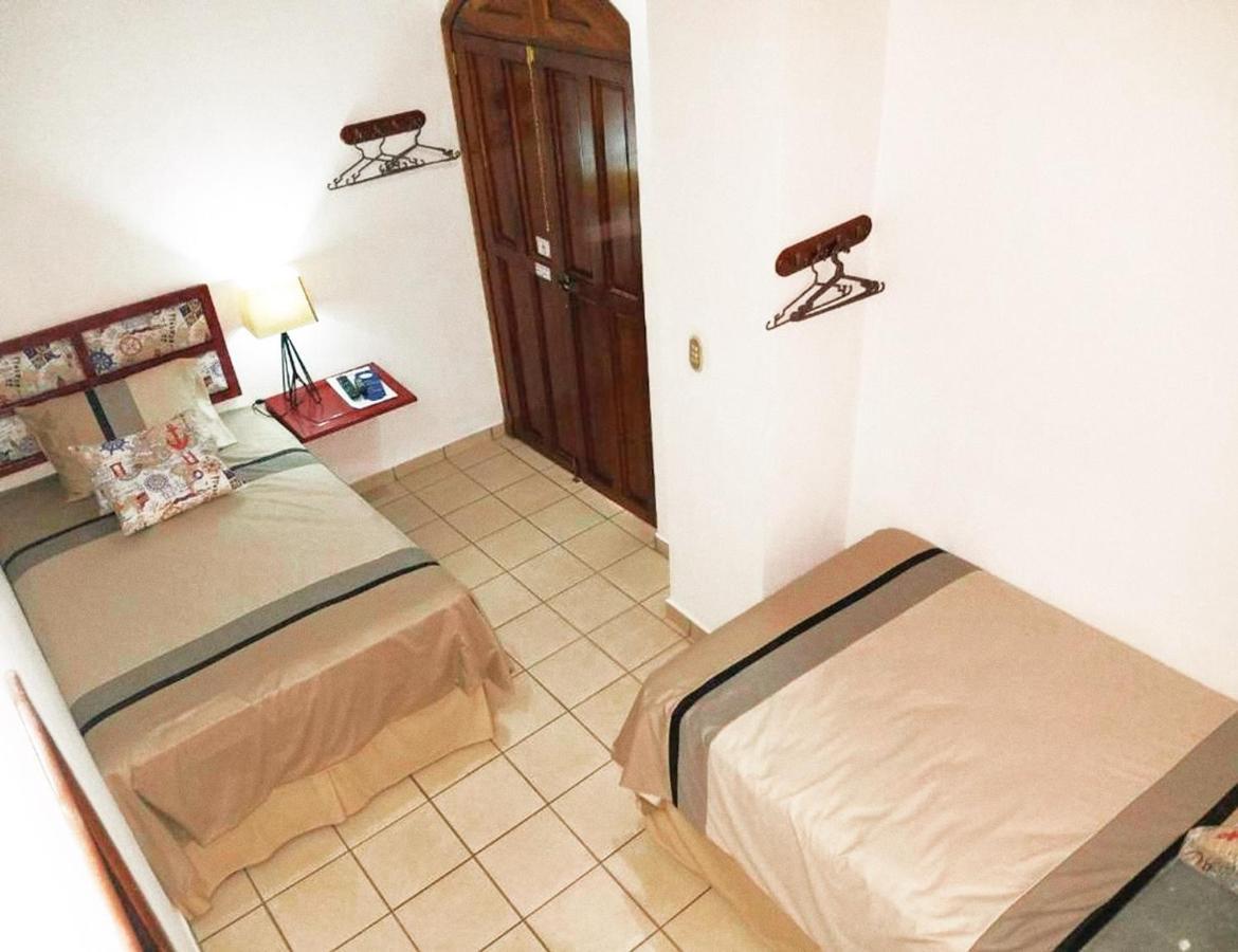 Hostal Las Puertas Santa Ana Kültér fotó